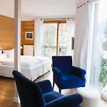 Alpine Haus Hirt