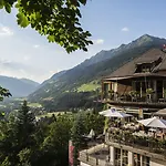 Alpine Haus Hirt 4*