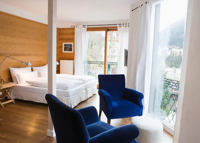 Alpine Haus Hirt Hotel 4*