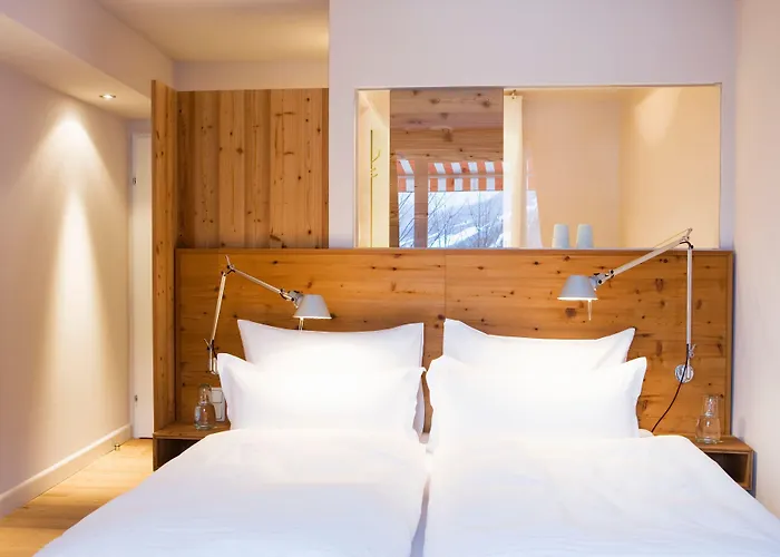 Alpine Haus Hirt Otel